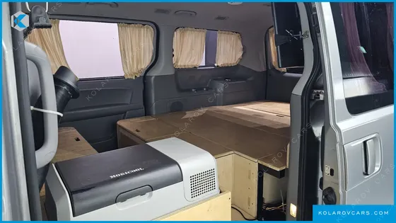 HYUNDAI STAREX CAMPING CAR