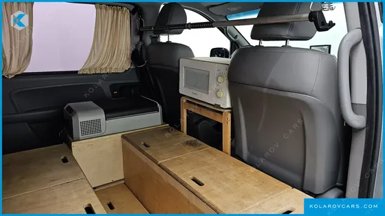 HYUNDAI STAREX CAMPING CAR