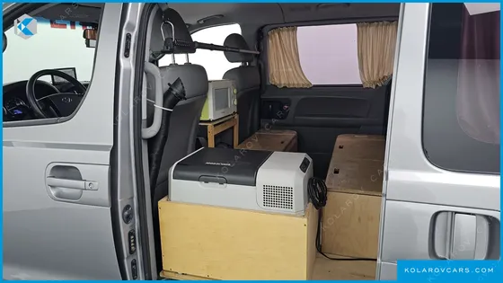 HYUNDAI STAREX CAMPING CAR