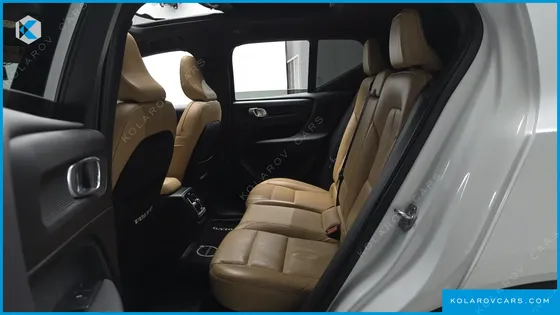 VOLVO XC40 T4 INSCRIPTION