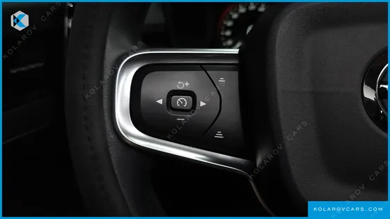 VOLVO XC40 T4 INSCRIPTION