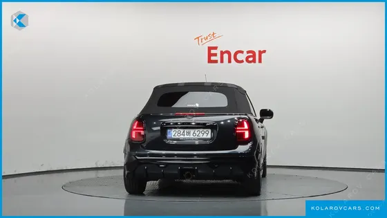 MINI COOPER CONVERTIBLE JCW