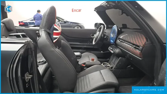 MINI COOPER CONVERTIBLE JCW