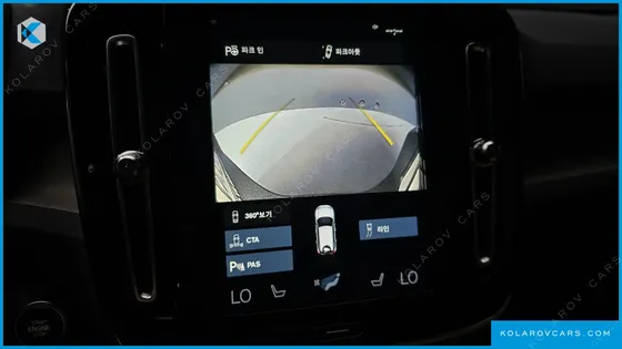 VOLVO XC40 B4 INSCRIPTION