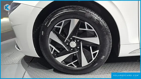 HYUNDAI GRANDEUR LE BLANC