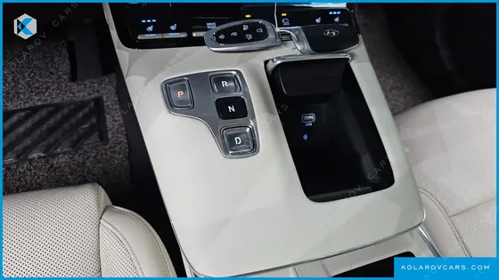 HYUNDAI GRANDEUR LE BLANC