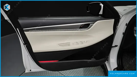 HYUNDAI GRANDEUR LE BLANC