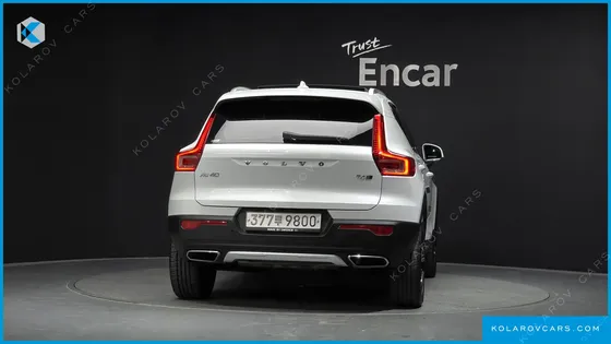 VOLVO XC40 T4 INSCRIPTION