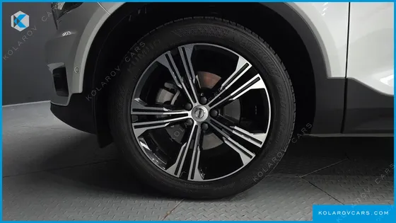 VOLVO XC40 T4 INSCRIPTION