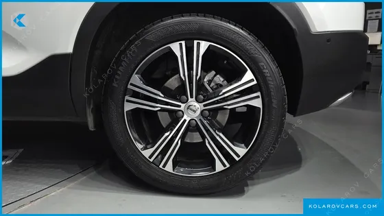 VOLVO XC40 T4 INSCRIPTION