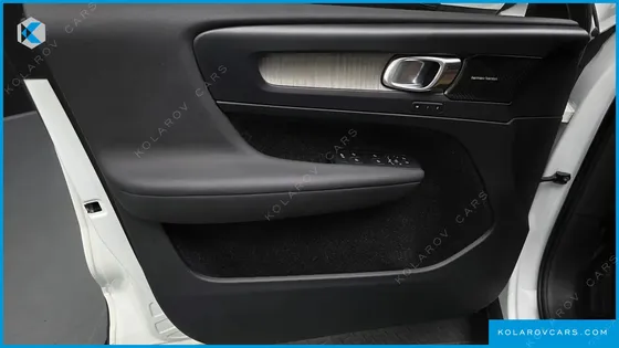 VOLVO XC40 T4 INSCRIPTION