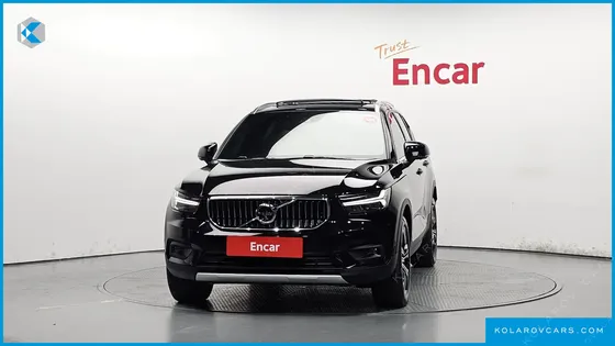 VOLVO XC40 B4 INSCRIPTION
