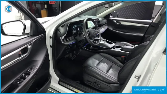 HYUNDAI GRANDEUR LE BLANC