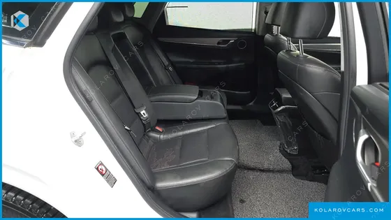 HYUNDAI GRANDEUR LE BLANC