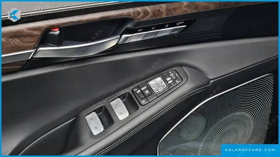 GENESIS G90 5.0 AWD