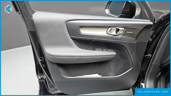 VOLVO XC40 T4 INSCRIPTION