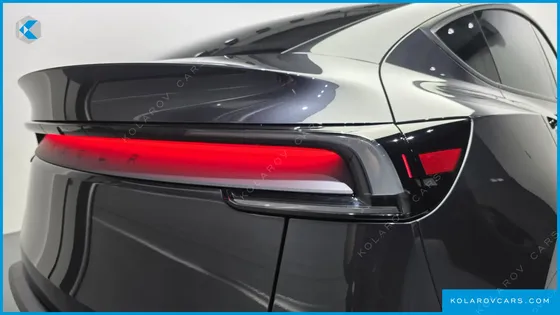 TESLA MODEL Y RWD