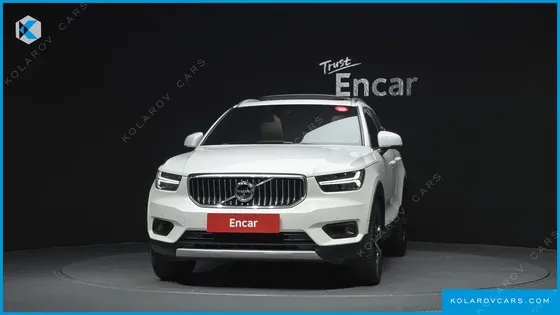 VOLVO XC40 B4 INSCRIPTION
