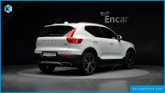 VOLVO XC40 T4 INSCRIPTION