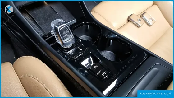 VOLVO XC40 T4 INSCRIPTION
