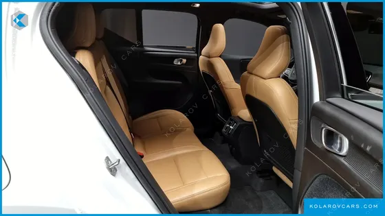 VOLVO XC40 T4 INSCRIPTION