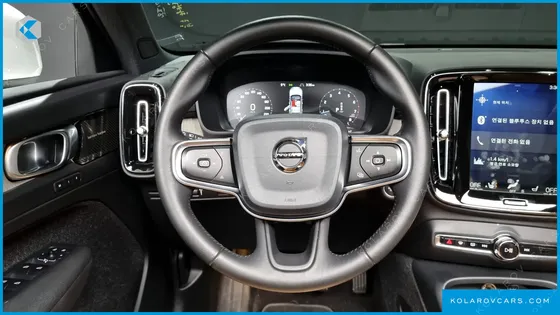 VOLVO XC40 T4 INSCRIPTION