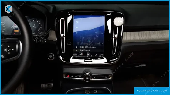 VOLVO XC40 T4 INSCRIPTION
