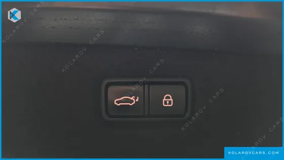 GENESIS G90 3.3 T AWD