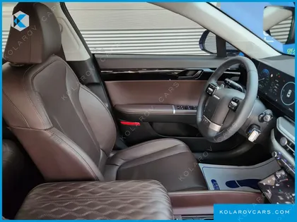 HYUNDAI GRANDEUR 2,5 GASOLINE 2WD