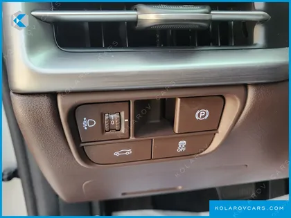 HYUNDAI GRANDEUR 2,5 GASOLINE 2WD