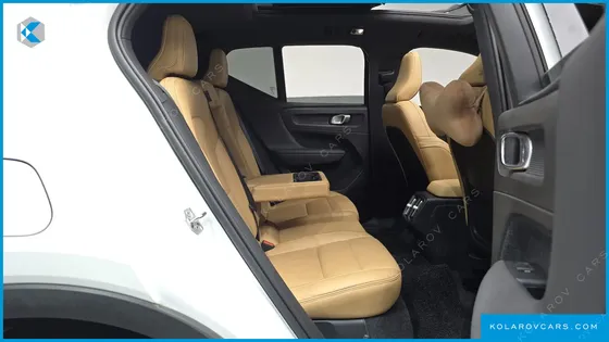 VOLVO XC40 T4 INSCRIPTION