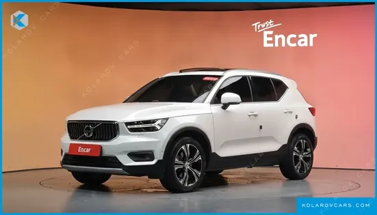 VOLVO XC40 T4 INSCRIPTION