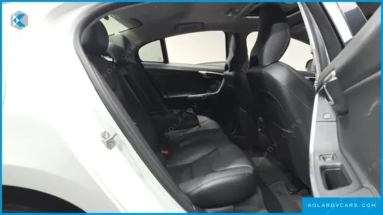 VOLVO S60 D2