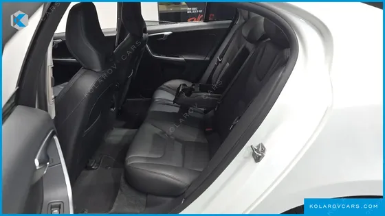 VOLVO S60 D2