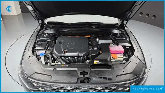HYUNDAI GRANDEUR LE BLANC