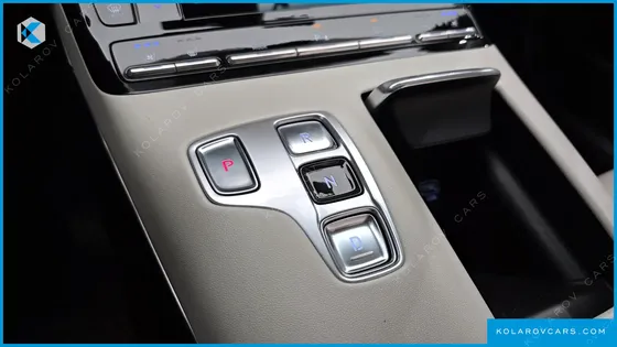 HYUNDAI GRANDEUR LE BLANC