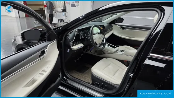 HYUNDAI GRANDEUR LE BLANC
