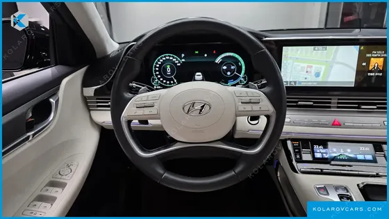HYUNDAI GRANDEUR LE BLANC
