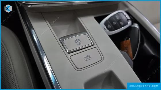 HYUNDAI GRANDEUR LE BLANC