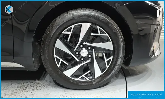 HYUNDAI GRANDEUR LE BLANC