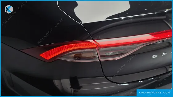HYUNDAI GRANDEUR LE BLANC