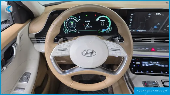 HYUNDAI GRANDEUR CALLIGRAPHY