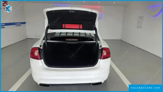 VOLVO S60 D3