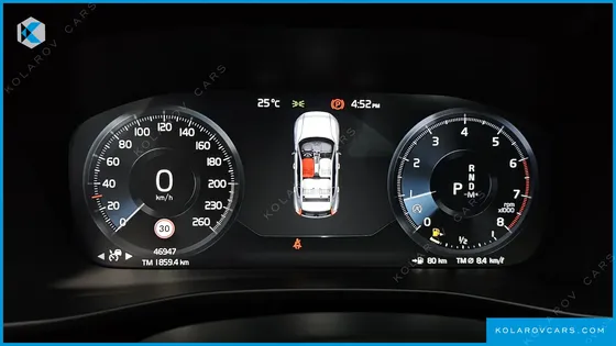 VOLVO XC40 T4 R-DESIGN