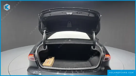 HYUNDAI GRANDEUR EXCLUSIVE