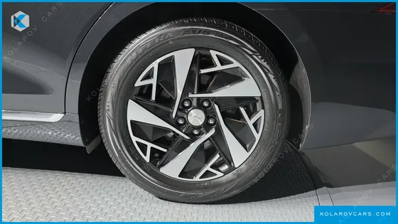 HYUNDAI GRANDEUR EXCLUSIVE