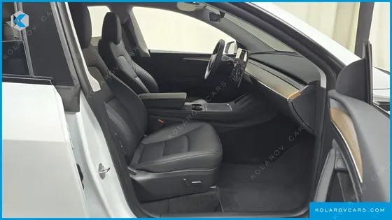 TESLA MODEL Y RWD