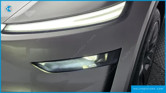TESLA MODEL Y L LONG RANGE AWD