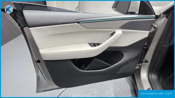 TESLA MODEL Y L LONG RANGE AWD