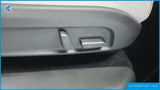 TESLA MODEL Y L LONG RANGE AWD